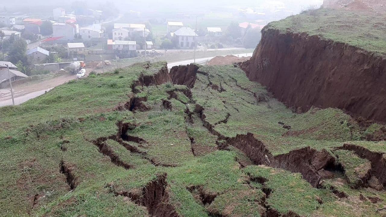 رانش کوه در کیاسر