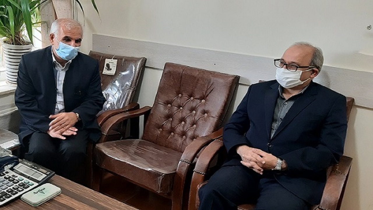 کارگران ایثارگرانه چرخ تولید را در دوران کرونا می‌چرخانند