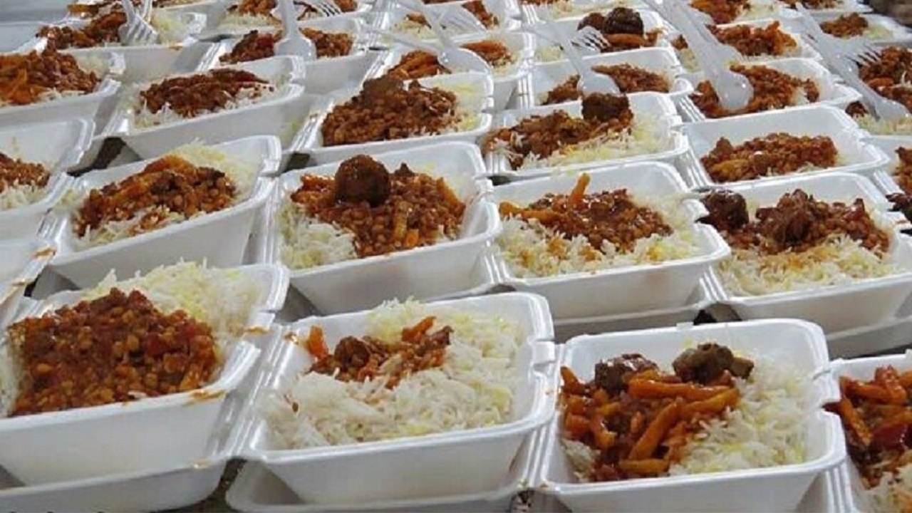 توزیع ۱۴ هزار پرس غذای گرم در تبریز