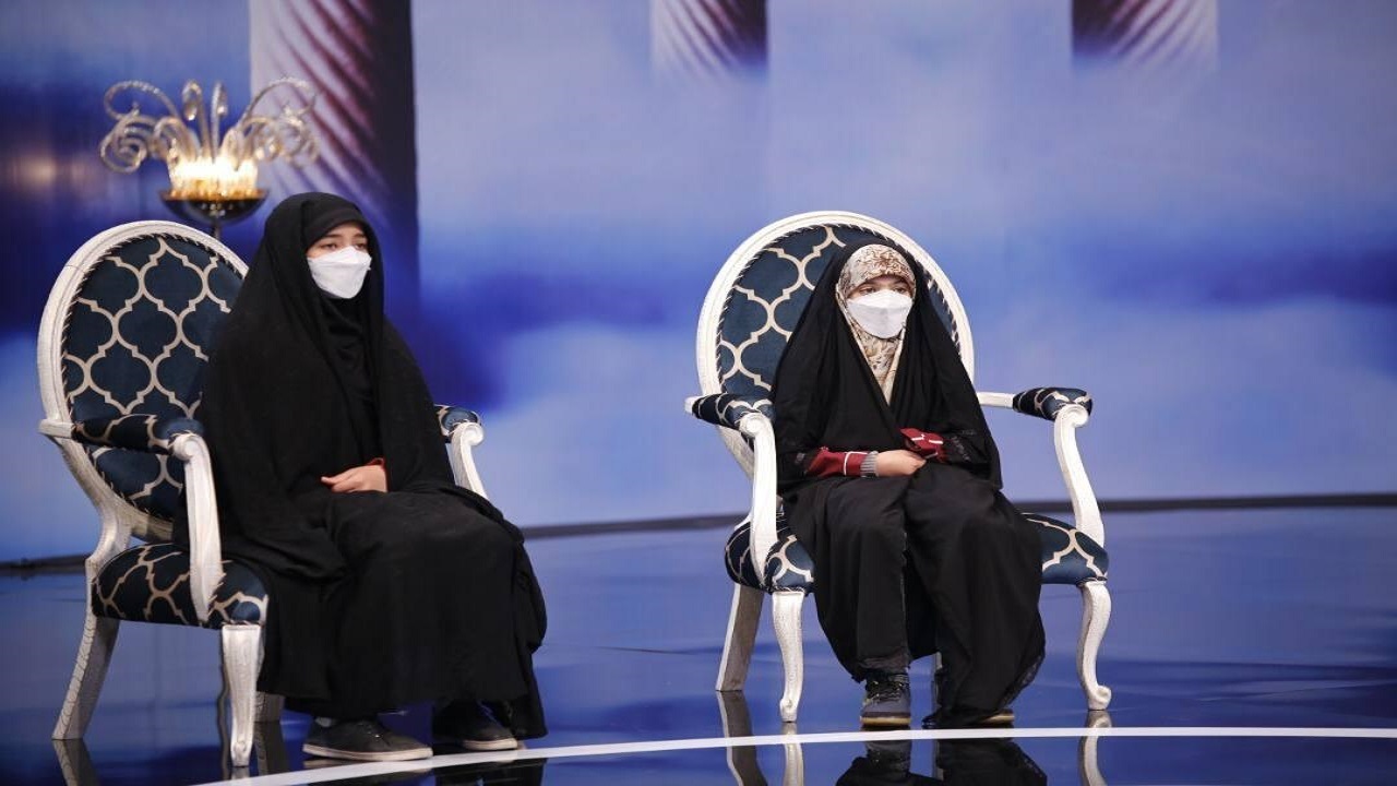خواهران افغانستانی که خواستار بازگشت مادرشان شدند/ سفیر مهربانی که خودش درگیر سرطان است