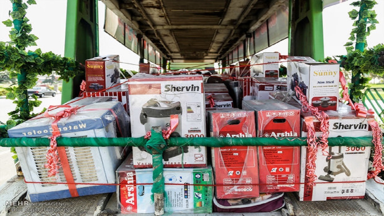 توزیع ۷۵۰ فقره جهیزیه بین نوعروسان چهارمحال و بختیاری