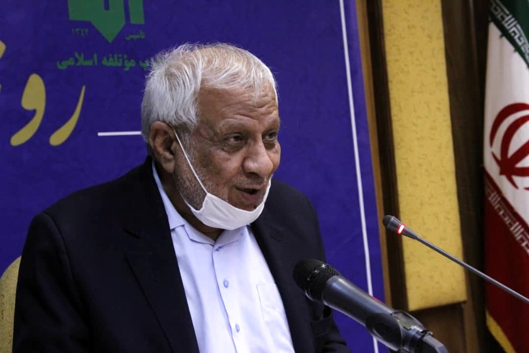 هیچ کس از تحریم‌ها خوشحال نیست/  قطعا دولت آینده، اقتصاد مقاومتی بدون نفت را به بهترین وجه پیش خواهد برد