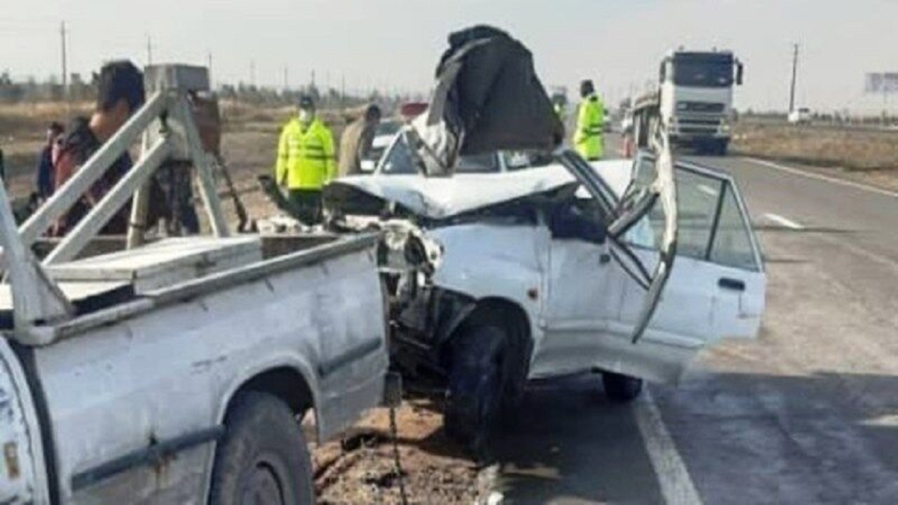 دو واژگونی خودرو با یک کشته و دو مصدوم در سمنان