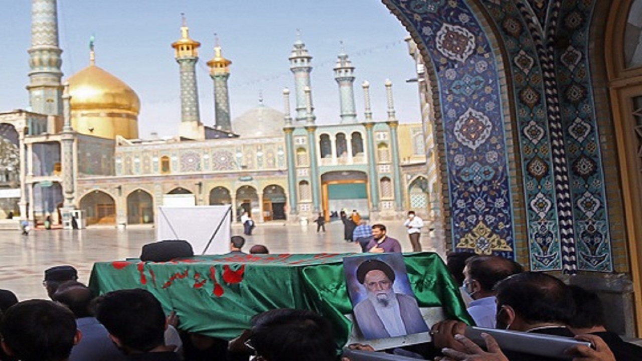 پیکر آیت الله حسینی کاشانی در قم آرام گرفت +تصاویر