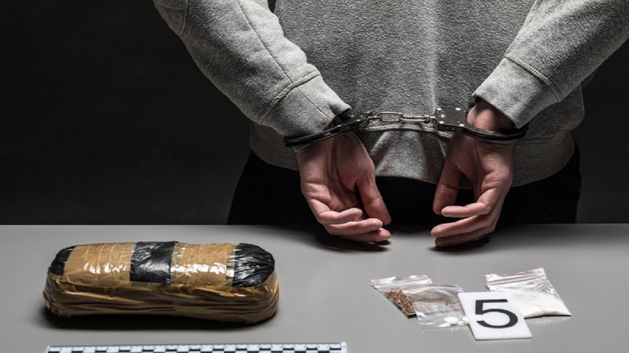کشف بیش از ۴ کیلوگرم مواد مخدر در خدابنده