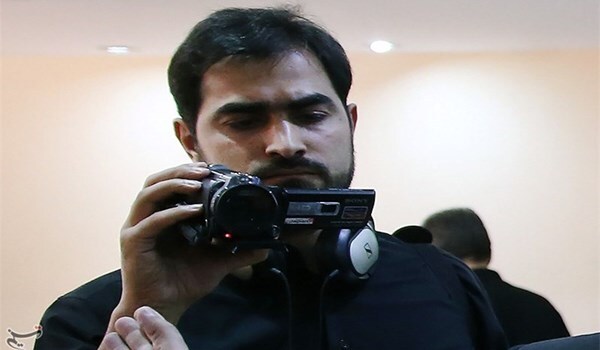 این صندلی را برای بیماران گذاشتند، من حالم خوب است