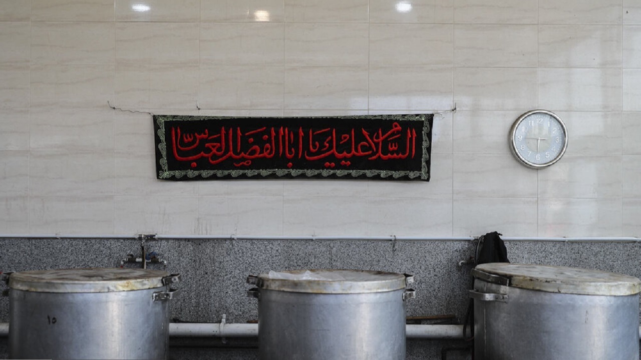 بیش از ۳ میلیون پرس غذای گرم در روز چهاردهم ماه رمضان به دست نیازمندان رسید
