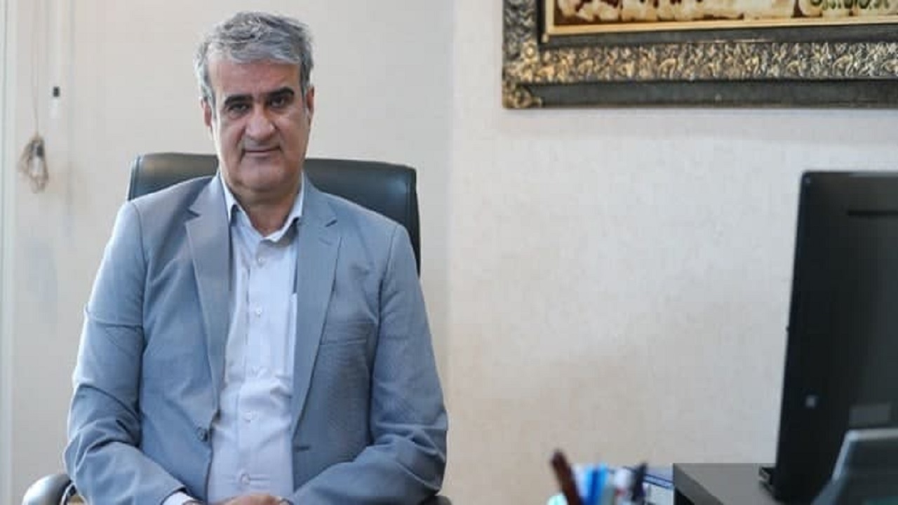 دبیر کل فدراسیون فوتبال در بیمارستان بستری شد