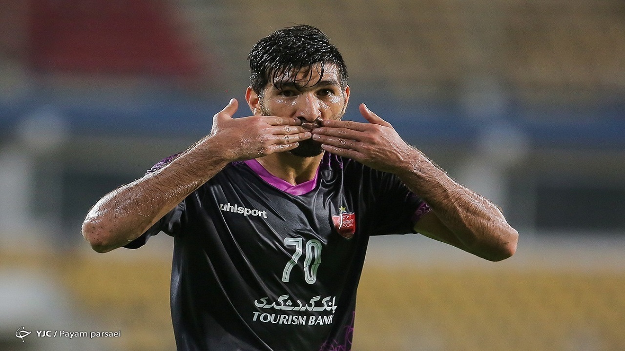 مغانلو: قدرت پرسپولیس را با صدرنشینی در آسیا نشان دادیم