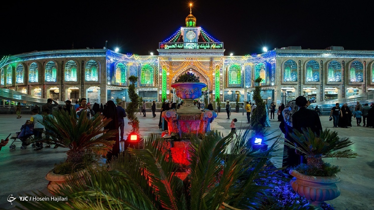 هر که گوید سخنی لحظه  افطار ولی؛ دم افطار فقط ذکر حسین شیرین است