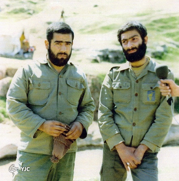 فرماندهی در سپاه از تسخیر لانه جاسوسی در تهران تا شهادت در بازی دراز فرماندهی در سپاه از تسخیر لانه جاسوسی در تهران تا شهادت در بازی دراز