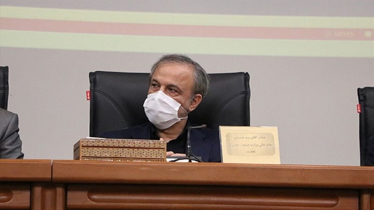 رشد ۲۸ درصدی تولید خودروسازان نسبت به سال ۹۹ / تجارت خارجی ایران به ۷۵ میلیارد دلار رسید