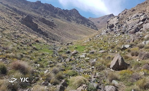 طبیعت چشم نواز کوه پلنگ آبی قم+تصاویر