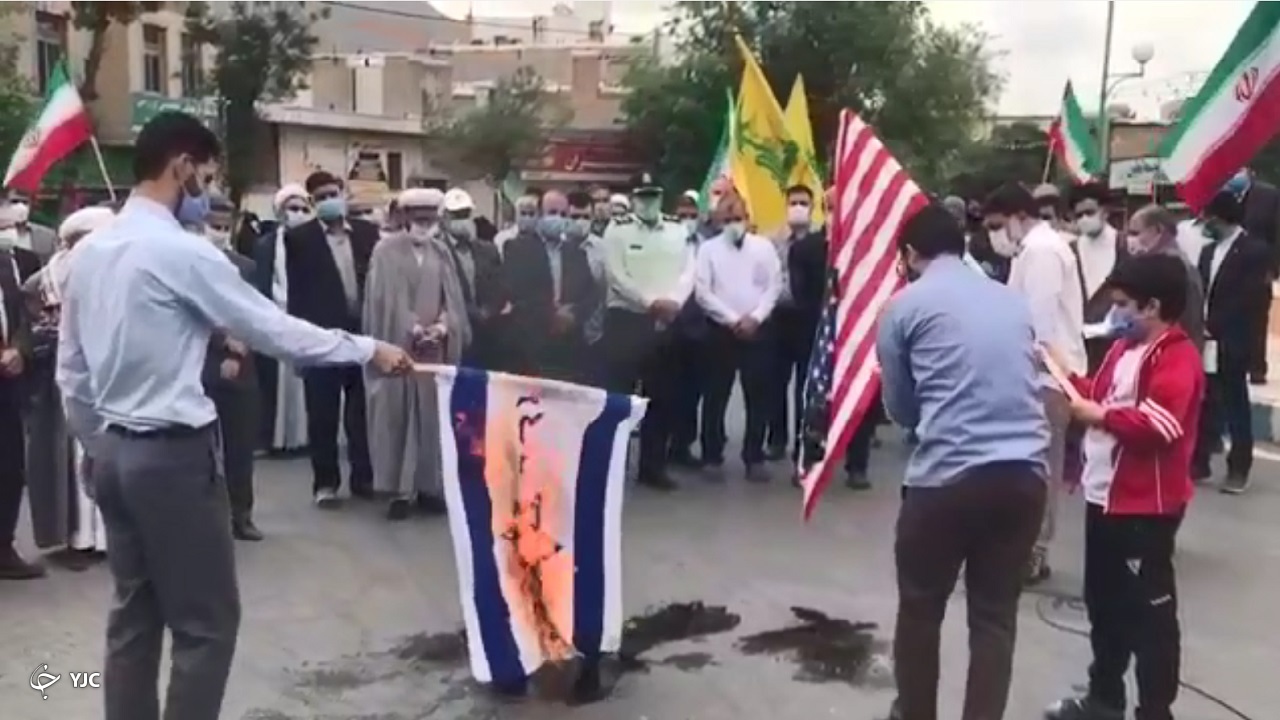 به آتش کشیدن پرچم اسرائیل و آمریکا در شازند
