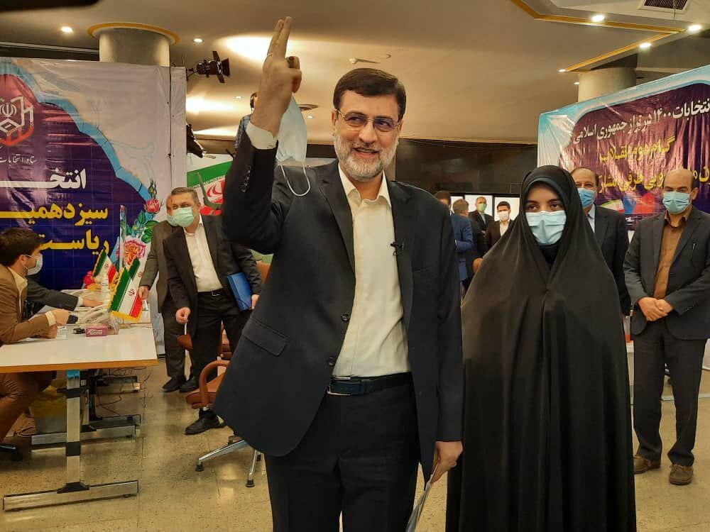 کلاف سردرگم بورس در انتخابات ریاست جمهوری ۱۴۰۰ باز میشود؟ کلاف سردرگم بورس در انتخابات ریاست جمهوری ۱۴۰۰ باز میشود؟
