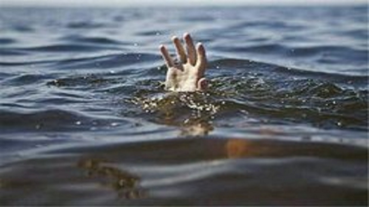 کمک غواصان به کاهش آمار غرق شدگان