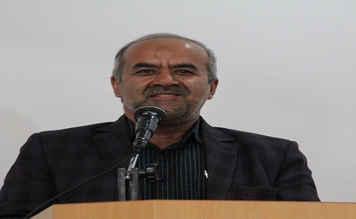 اکبر غفوری استاد دانشکده حقوق و علوم سیاسی دانشگاه یزد