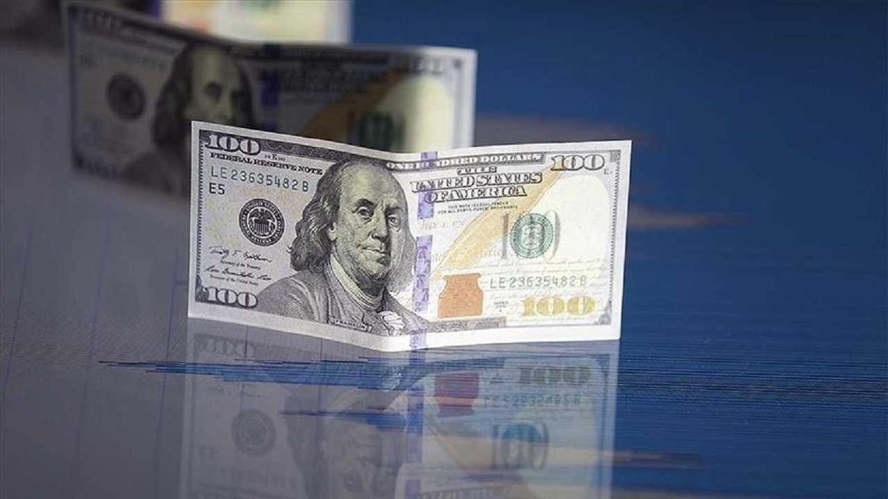 نوسان نرخ ارز در بازار؛ دلار ۲۳ هزار و ۲۹۹ تومان است