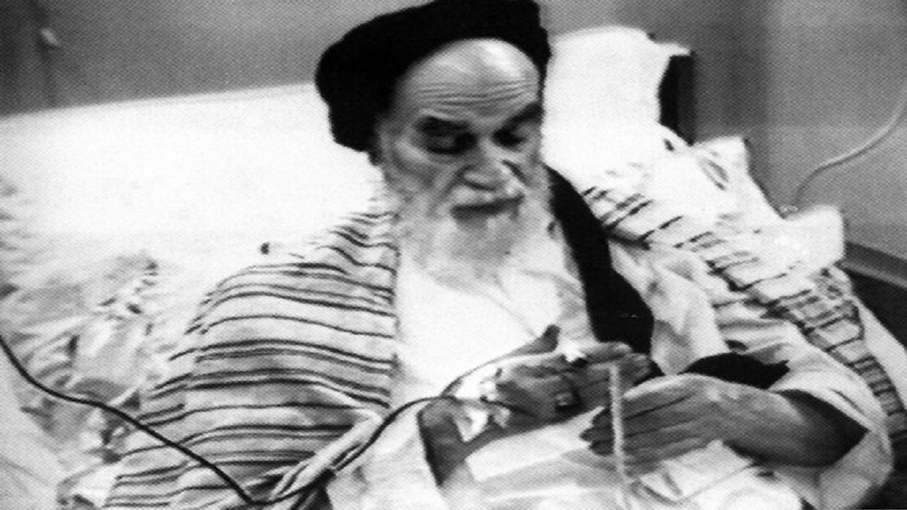 چرا امام خمینی با پیشنهاد مداوا در خارج از کشور مخالفت کردند؟