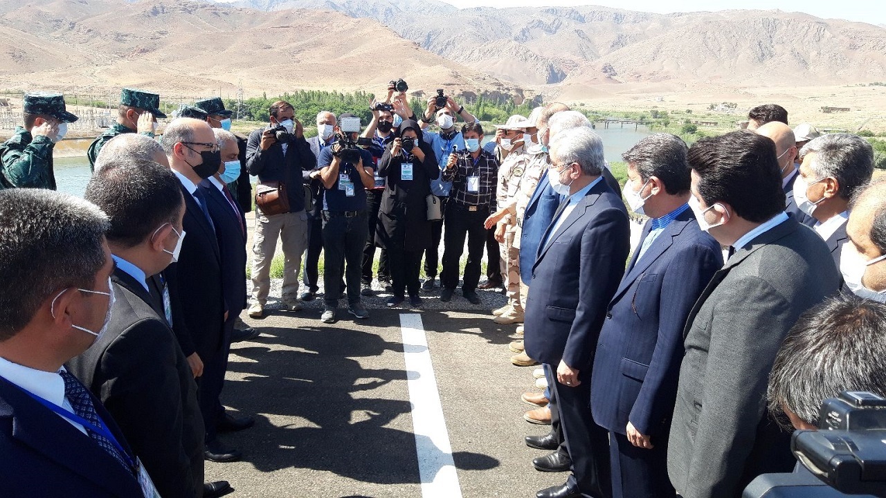 جشن ۵۰ سالگی سدارس در شهرستان پلدشت