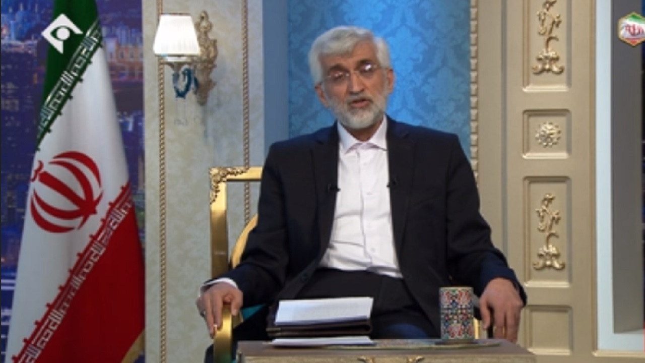 جلیلی: هیچ وقت مخالف مذاکره نبودم / باید برای اشتغالزایی بروکراسی را حذف کنیم