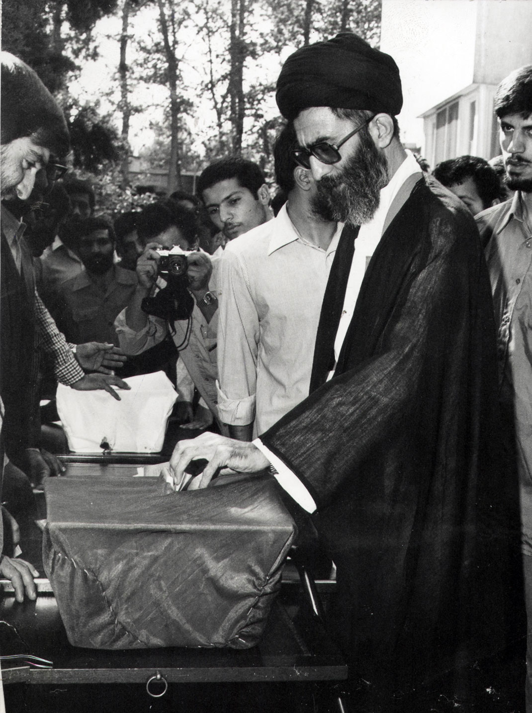۲ انتخابات ریاست&zwnj;جمهوری در یک سال/ رئیس&zwnj;جمهوری که &laquo;محبوب جمهور&raquo; لقب گرفت