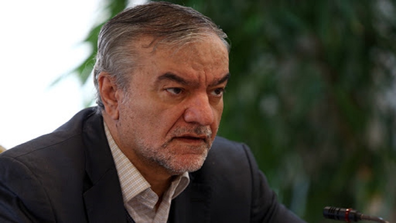 امیدوار رضایی: امام خمینی (ره) بیشترین نقش را در زندگی برادرم دارد / اظهار نظر شهید باقری درباره آینده محسن رضایی