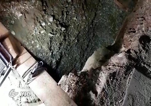 سقوط مرد فردیسی در چاه غیرمجاز/ عملیات نجات ادامه دارد