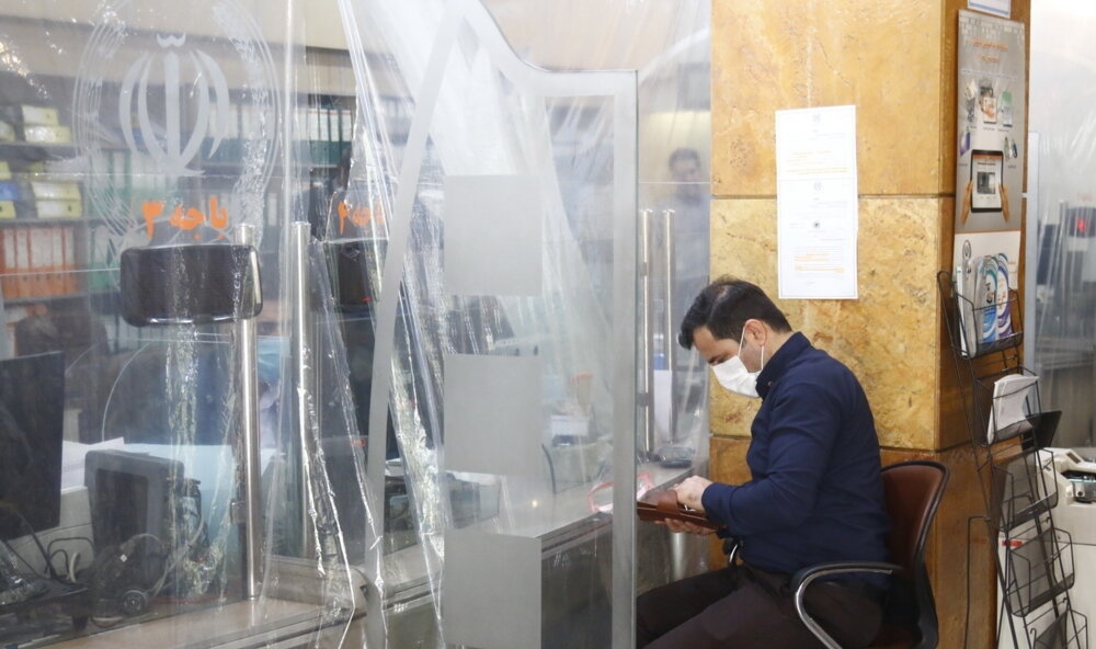 ساعت کاری بانک ها تغییر کرد؟/ افتتاح حساب با کاغذبازی های دردسرساز!