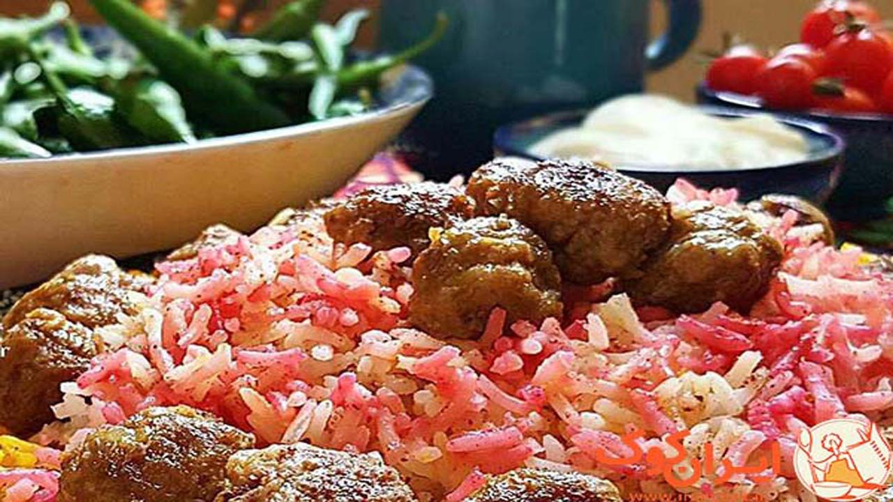 چگونه سماق پلو درست کنیم؟