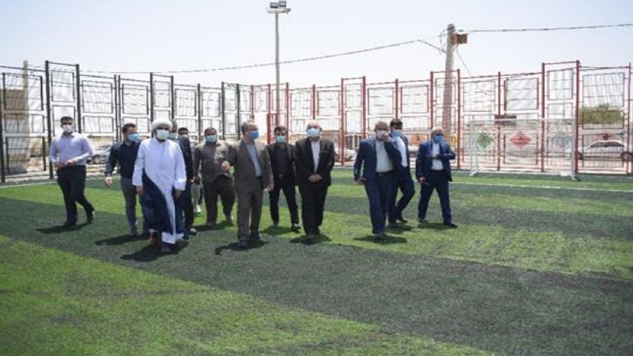 زمین چمن مصنوعی شماره یک شهرداری چمران بازگشایی شد
