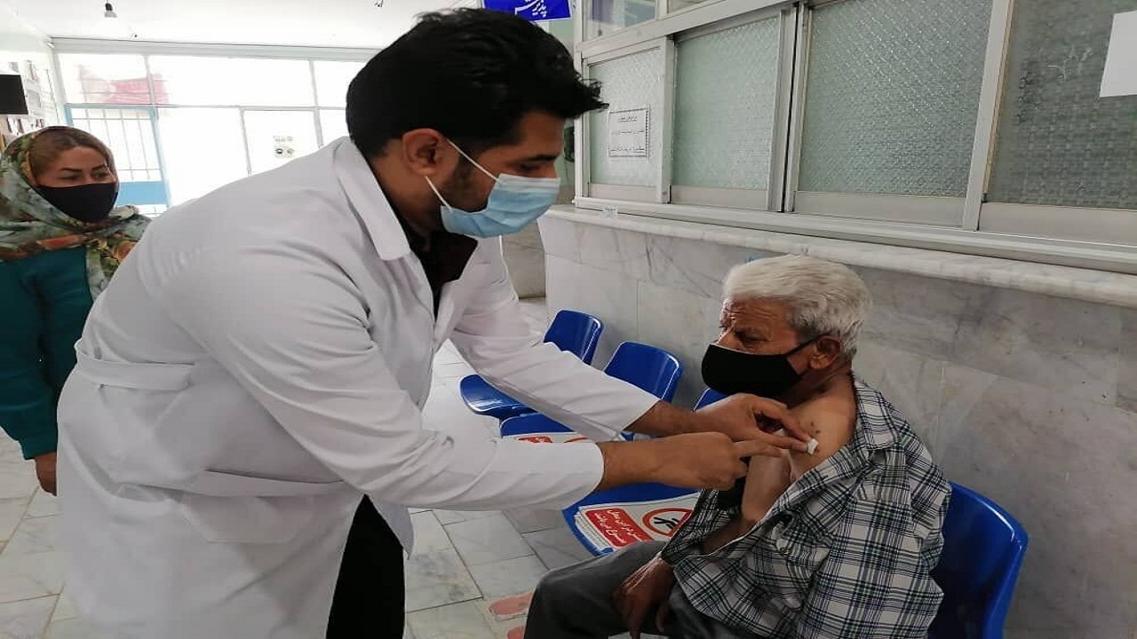 سه‌هزار و ۷۰۰ مددجوی بهزیستی در اصفهان واکسن کرونا دریافت کردند