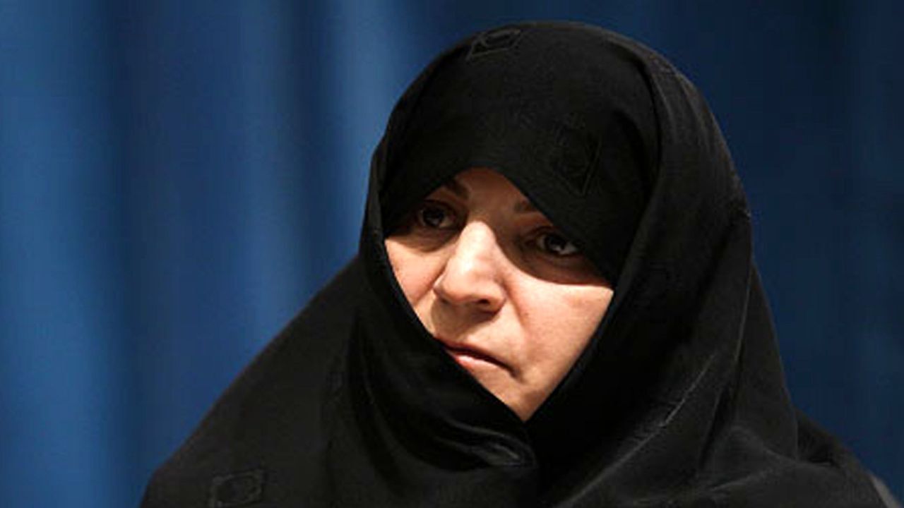باید از پیچ تاریخی فعلی عبور کنیم / لزوم تشکیل یک دولت جوان حزب اللهی برای حل مشکلات