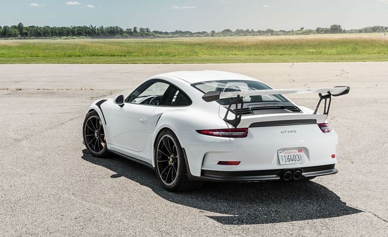 پورشه ۹۱۱ GT۳ RS