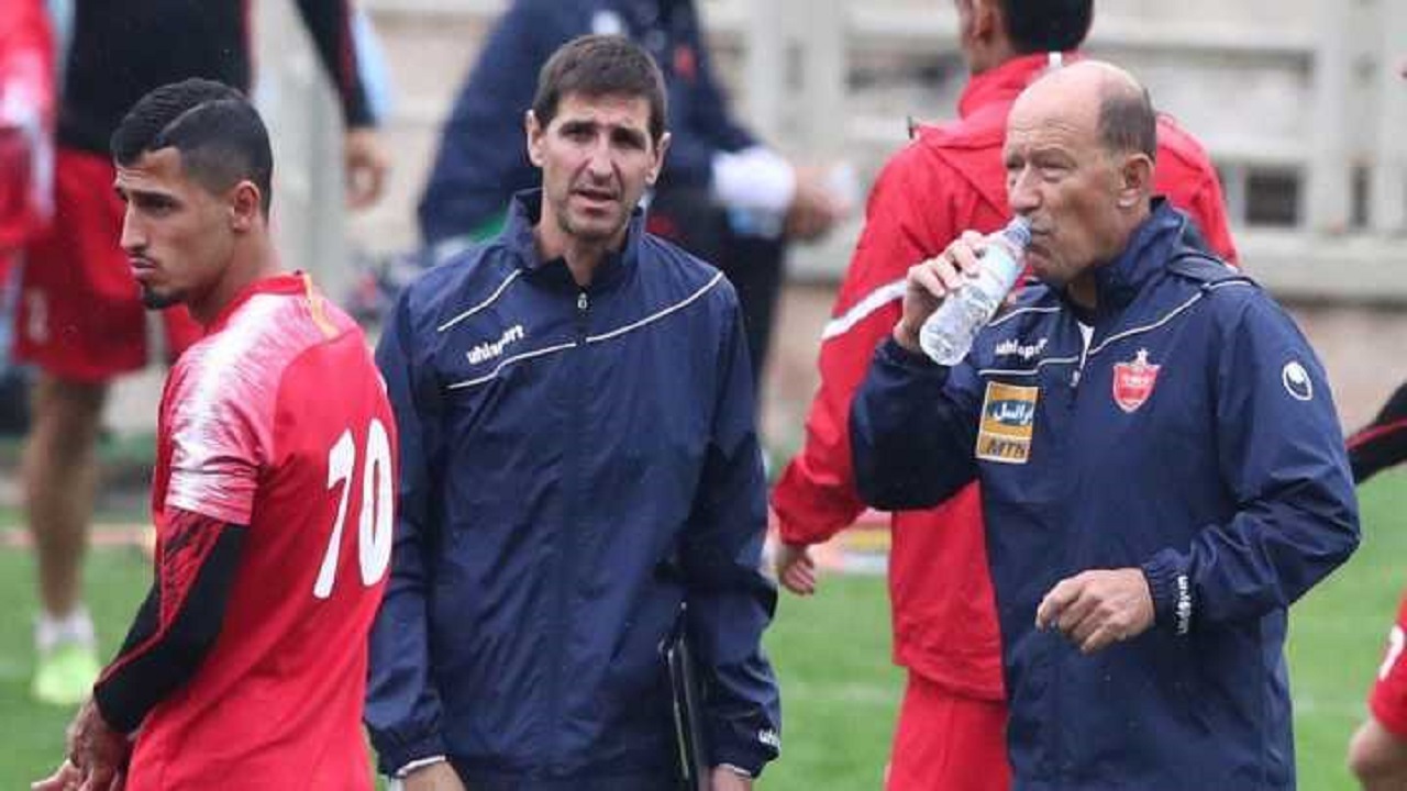 دستیار کالدرون، پرسپولیس را محکوم کرد