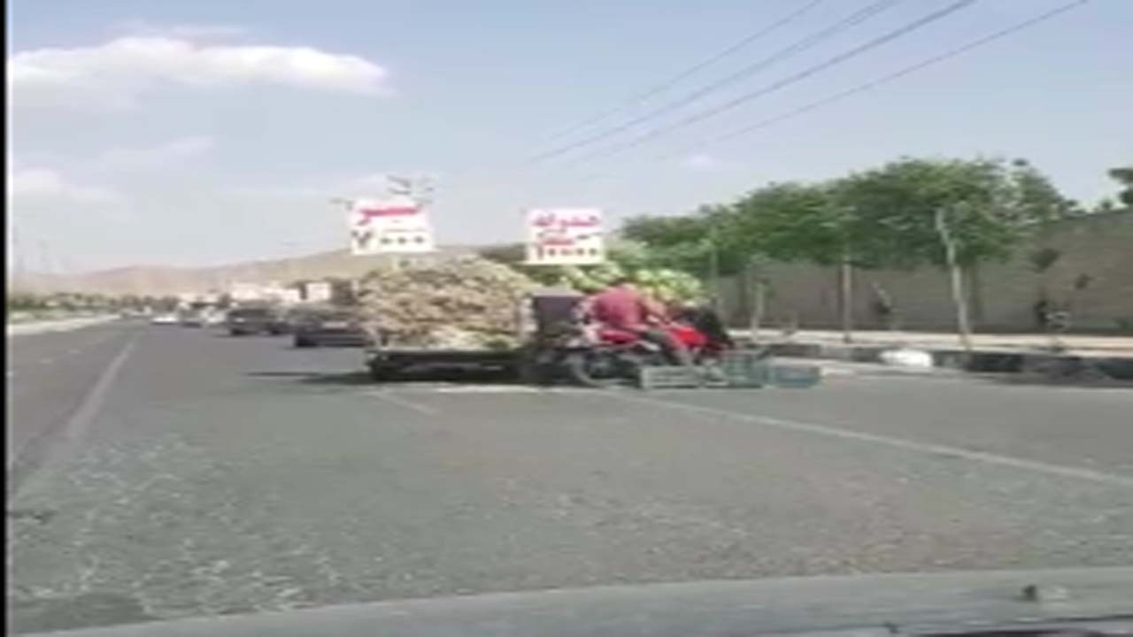 سد معبر میوه ‎فروش ها در شهرک شهید بهشتی + فیلم