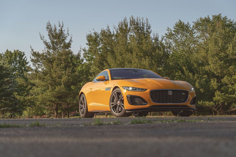 F-type ۲۰۲۱؛ کم ارزش&zwnj;ترین خودرو&zwnj;های اسپرت جگوار