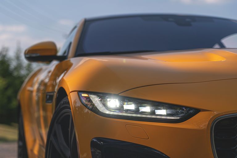 F-type ۲۰۲۱؛ کم ارزش&zwnj;ترین خودرو&zwnj;های اسپرت جگوار