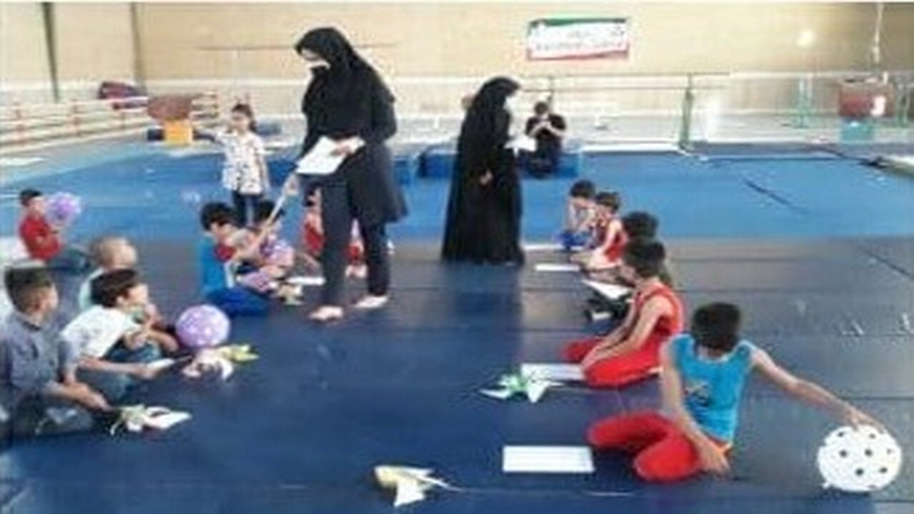مسابقات نقاشی کودکان و نوجوانان ورزشکار در مهران برگزار شد