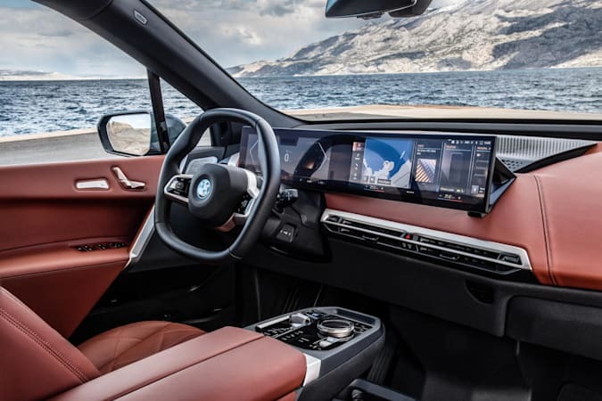 معرفی خودروی برقی BMWi۴؛ 