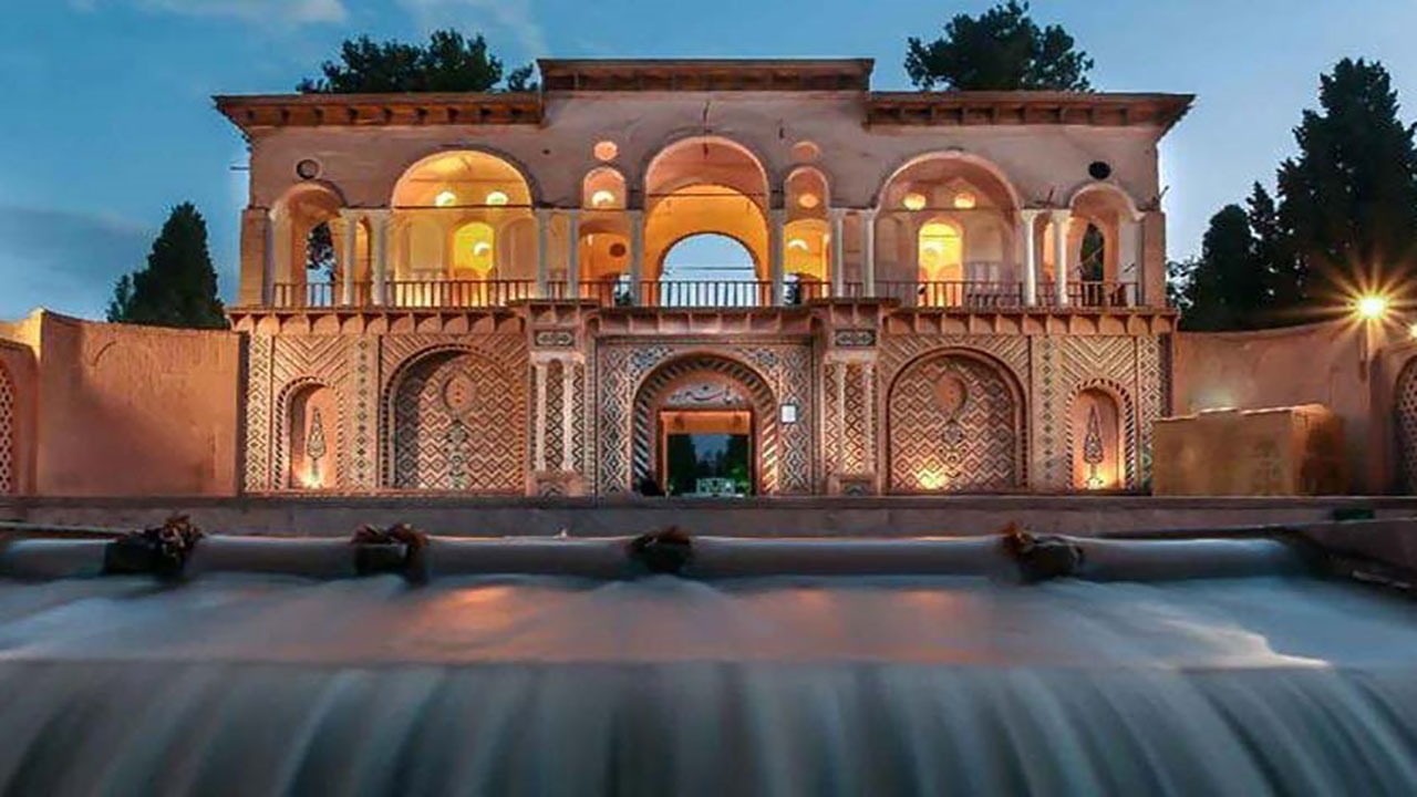 تعطیلی باغ شاهزاده ماهان
