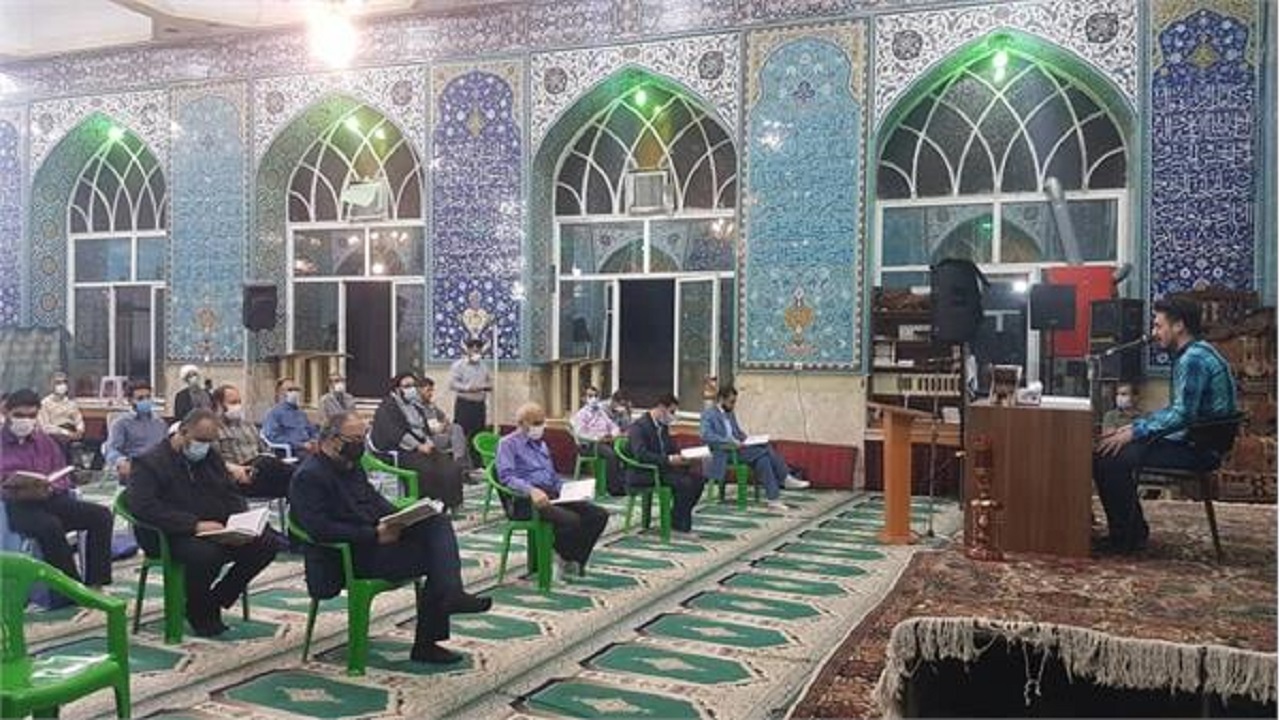 تجلیل از قاریان و مرتلین جزء خوانی قرآن کریم در استان قزوین
