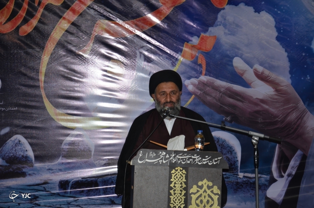 برگزاری مراسم سالگرد رحلت امام خمینی (ره) و قیام خونین ۱۵ خرداد در حرم شاهچراغ (ع)