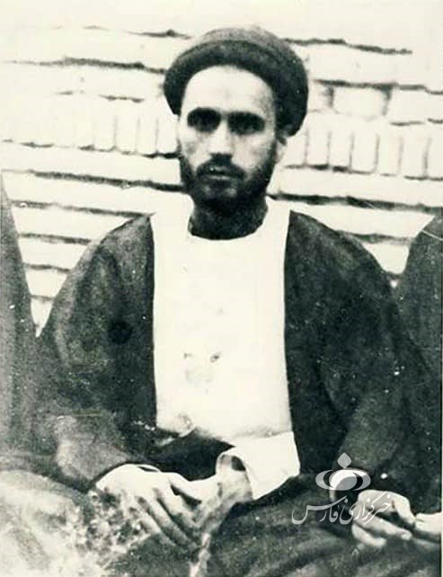 امام خمینی(ره) در ایام جوانی