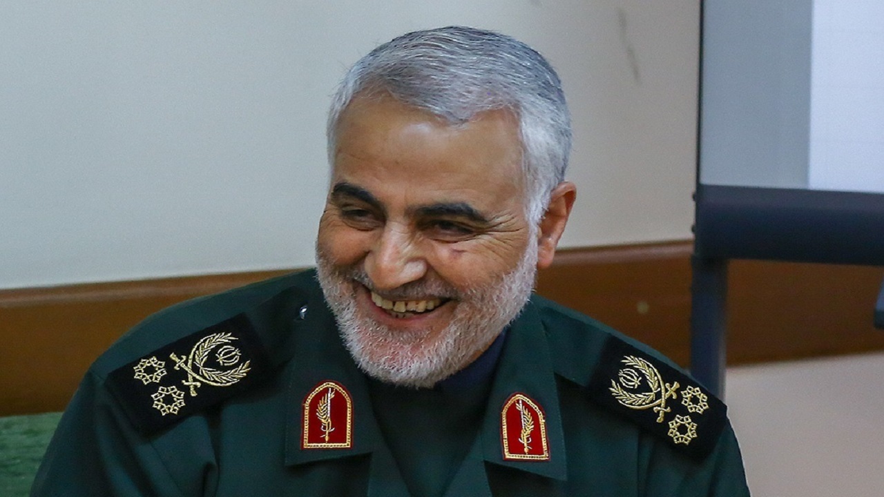 عكس يادگاری رزمندگان تيپ سيدالشهداء با سردار دلها