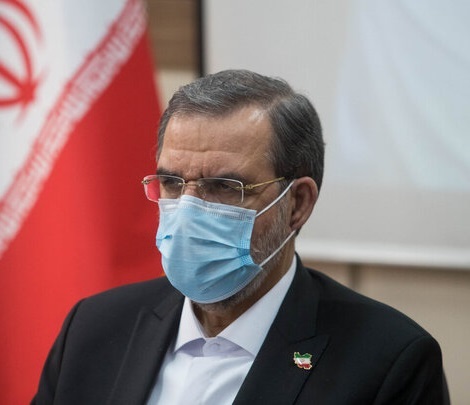 فاسدین دولت فعلی را از دولتم کنار می گذارم