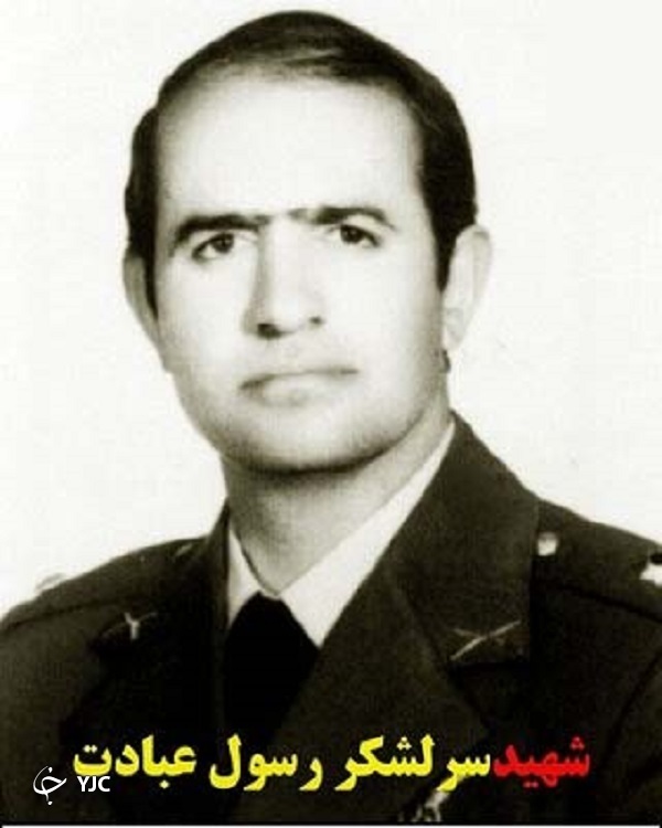 کدام فرمانده ارتشی با حاج احمد متوسلیان ضد انقلاب را شکست داد؟