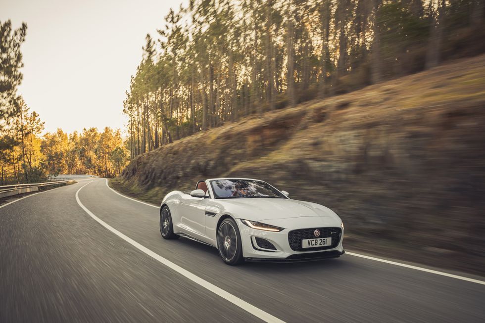 2022 جگوار F-Type فقط V-8 می رود