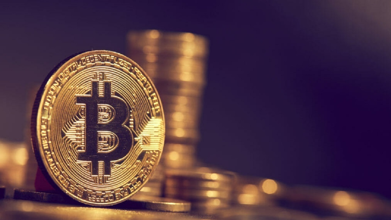 تلاش بیت‌ کوین برای شکستن مقاومت ۳۶ هزار دلاری