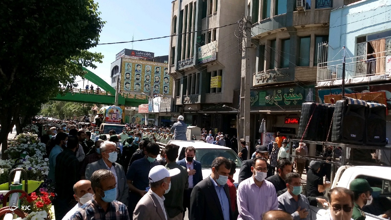 تشییع پیکر سردار اراکی مدافع حرم